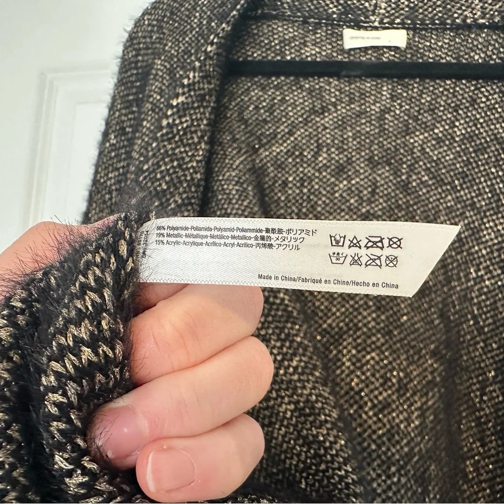 The Softest Women's Sleeping on Snow Metallic Shawl - Picture 10 of 11